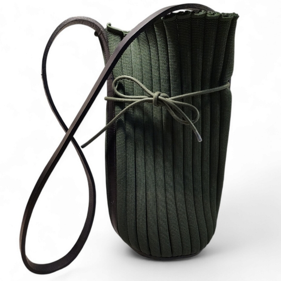 Hoi Bo Handbags - Olive Green Ribbed Crossbody Bag